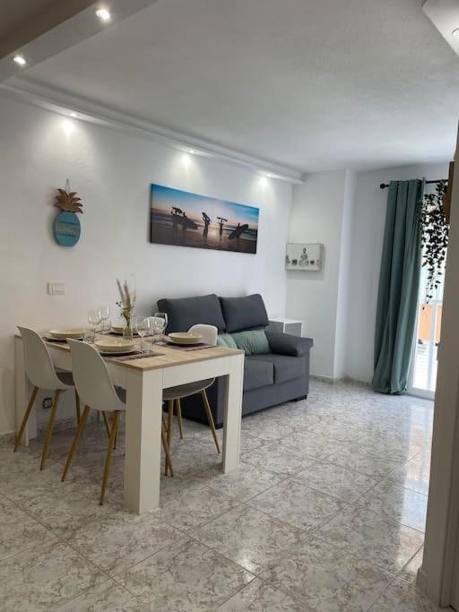 Giovina Living Av Suecia 150M From Beach Los Cristianos  Extérieur photo
