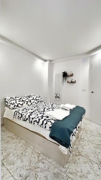 Giovina Living Av Suecia 150M From Beach Los Cristianos  Extérieur photo